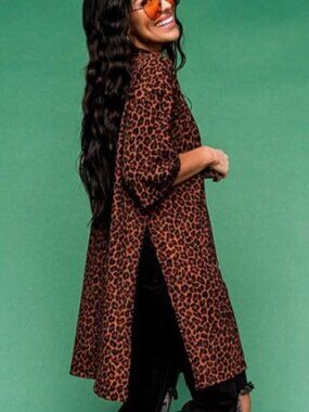 LALA ORIGINAL: Lala Icon Mock Neck Top in Leopard